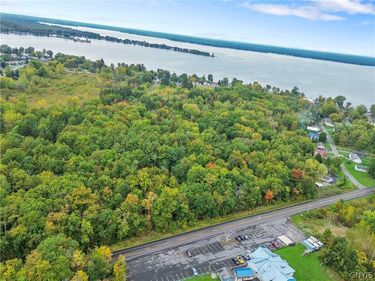 6685 South Bay Road, Cicero, NY 13039