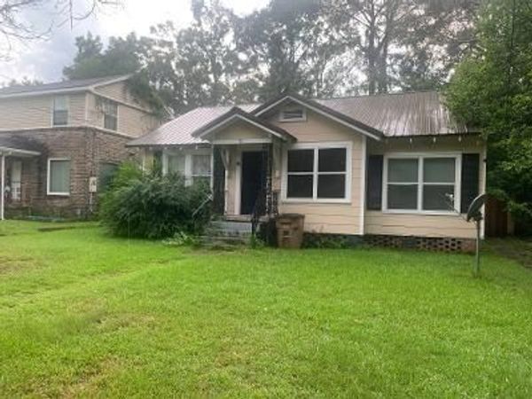 260 Seminole Street , Mobile, AL 36606