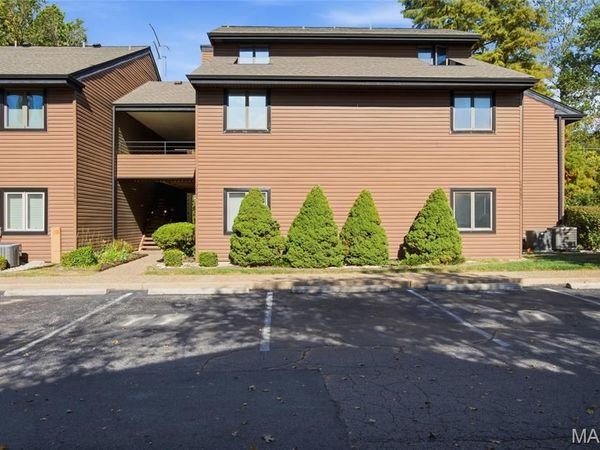 13807 Amiot Drive , Unit C, St Louis, MO 63146