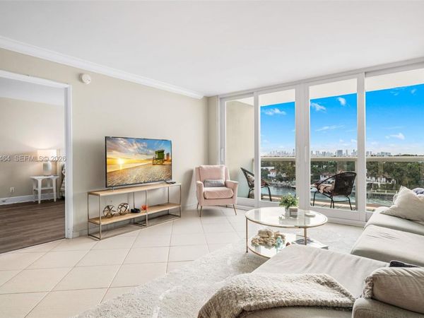 6770 Indian Creek Dr , Unit 8E, Miami Beach, FL 33141