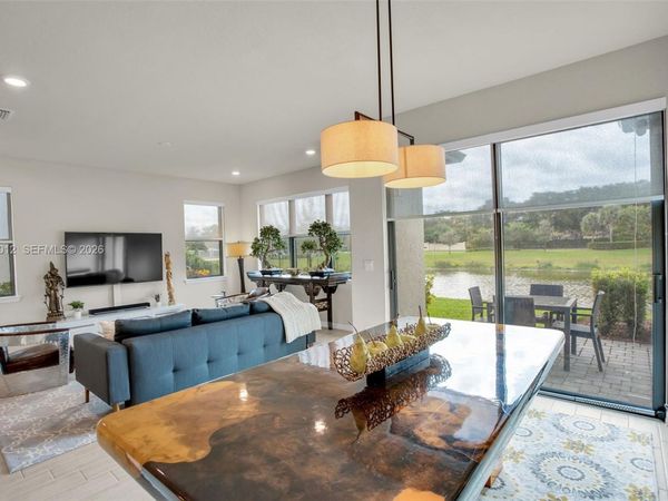 2126 Appleton Circle S , Fort Lauderdale, FL 33309