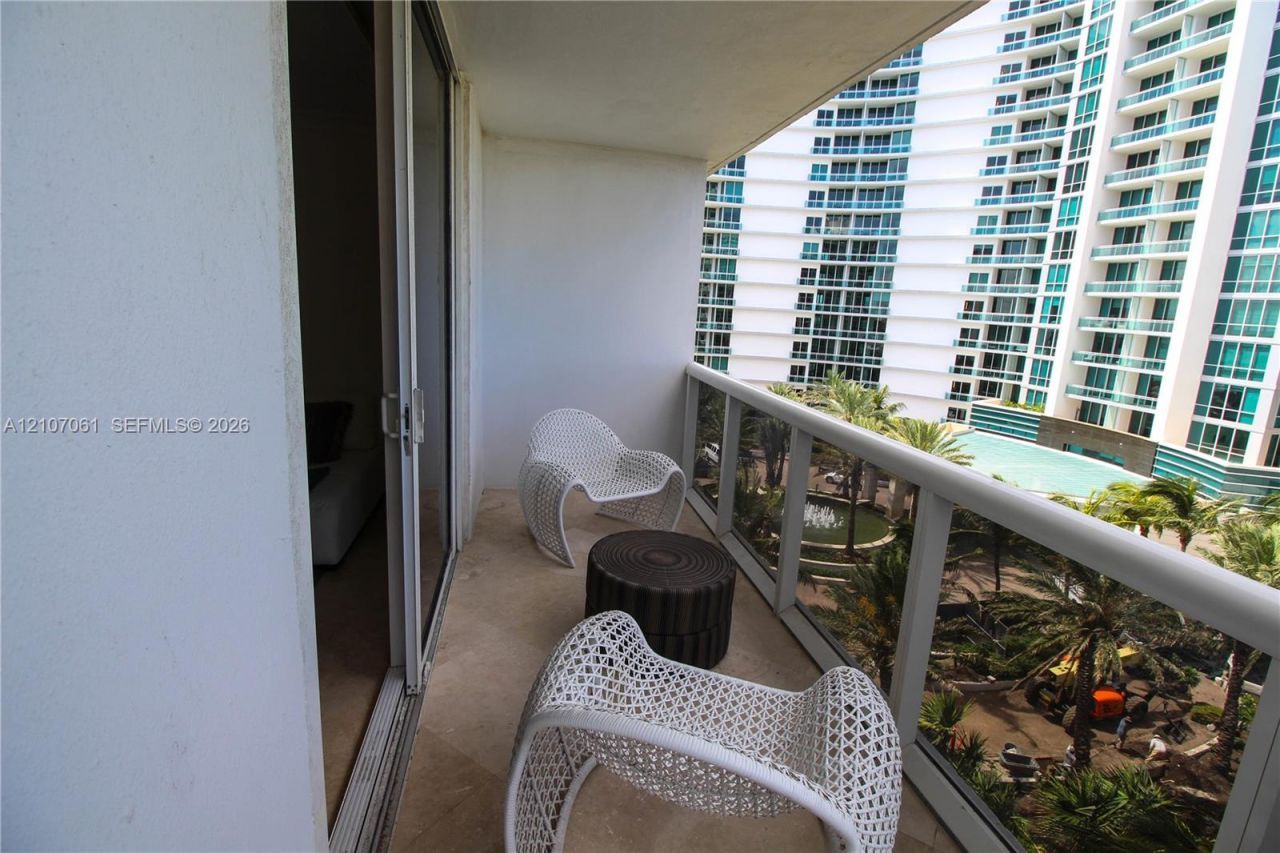 10275 Collins Ave , Unit 833, Bal Harbour, FL 33154 Photo