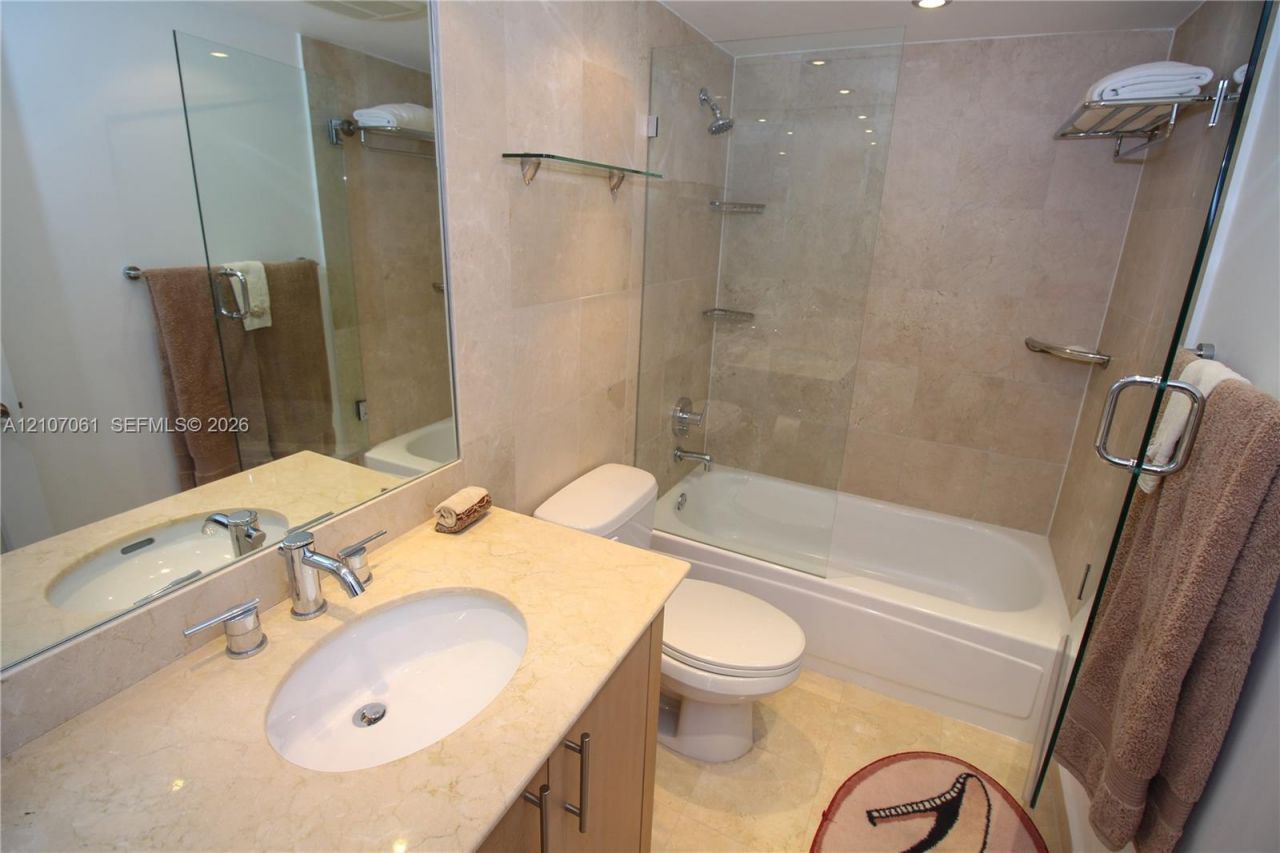10275 Collins Ave , Unit 833, Bal Harbour, FL 33154 Photo