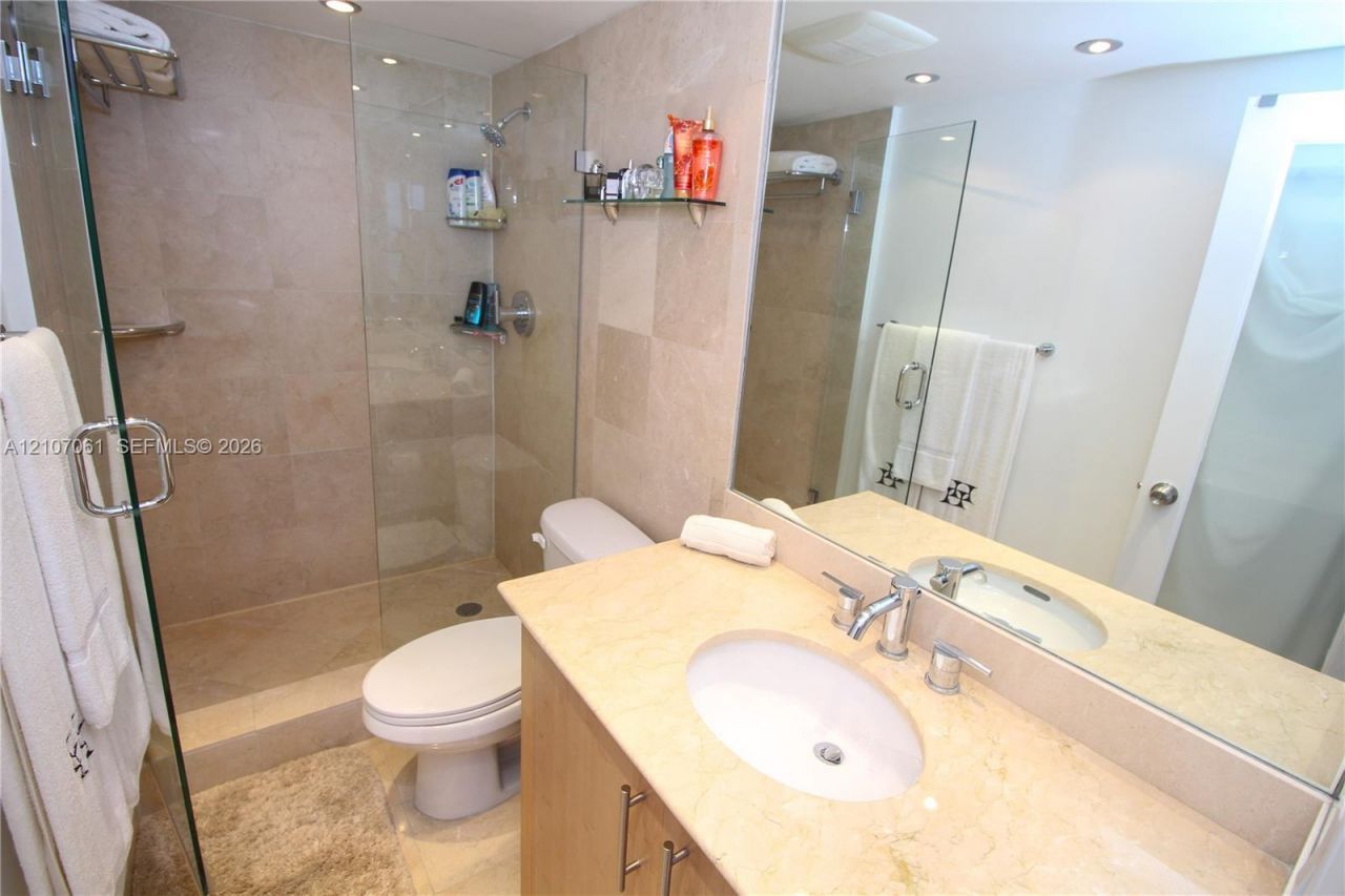 10275 Collins Ave , Unit 833, Bal Harbour, FL 33154 Photo