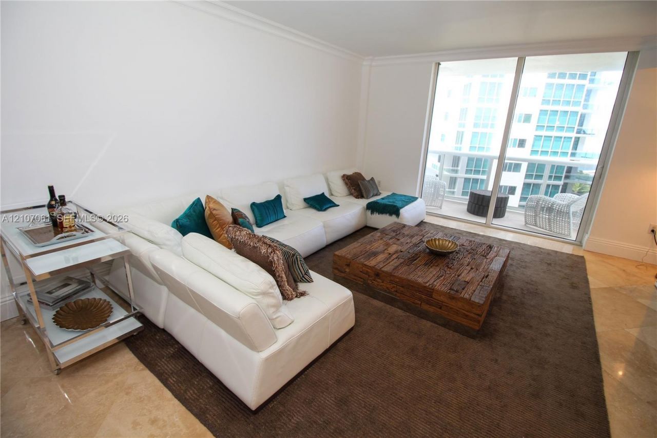 10275 Collins Ave , Unit 833, Bal Harbour, FL 33154 Photo