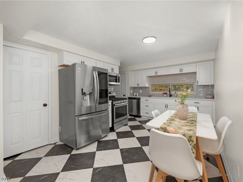 5300 Cornell Boulevard, North Ridgeville, OH 44039 Photo 10