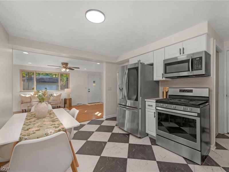 5300 Cornell Boulevard, North Ridgeville, OH 44039 Photo 8