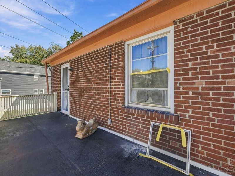 1274 Beech Avenue, Cincinnati, OH 45205 Photo 35