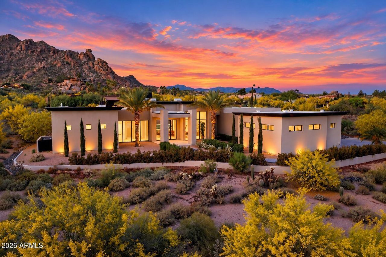 6816 E STAGECOACH Pass, Carefree, AZ 85377