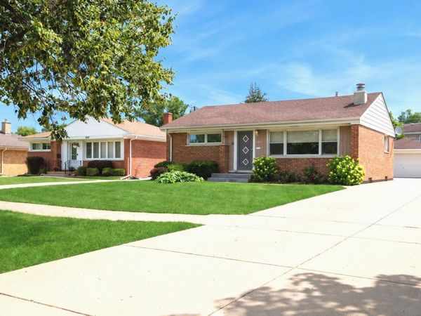 8223 N Washington Street , Niles, IL 60714