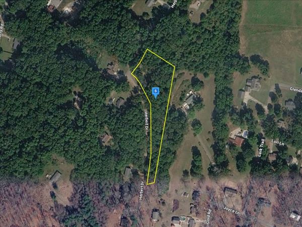 380 Herbert Dr , Jasper, TN 37347