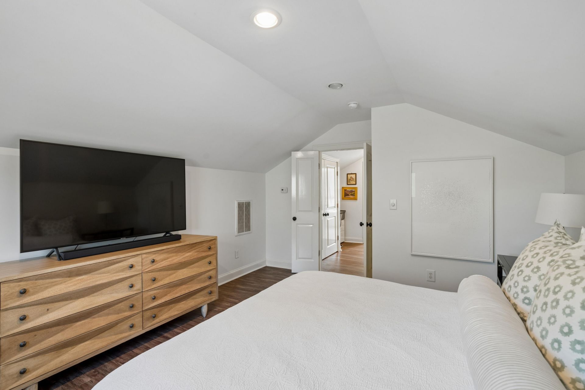 25 Piedmont Avenue Photo 20