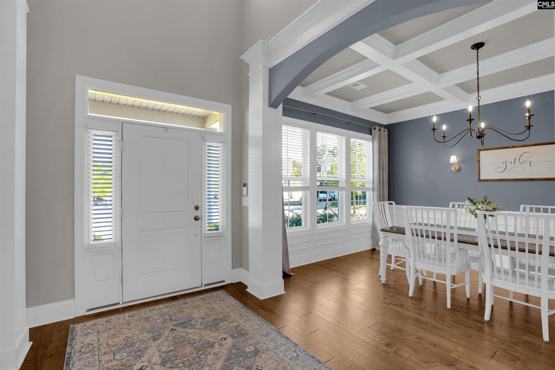 70 Wynterhall Court Photo 16