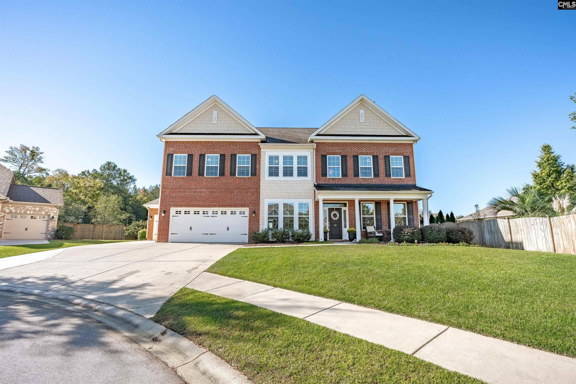 70 Wynterhall Court Photo 68