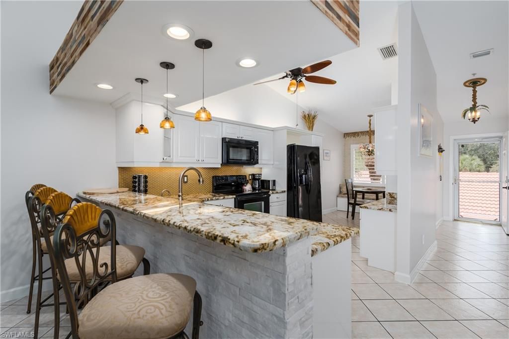 6750 Beach Resort Dr , Unit 10, Naples, FL 34114 Photo