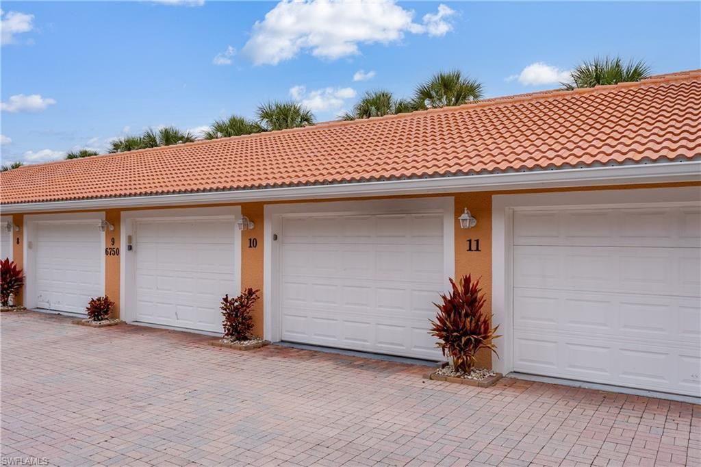 6750 Beach Resort Dr , Unit 10, Naples, FL 34114 Photo