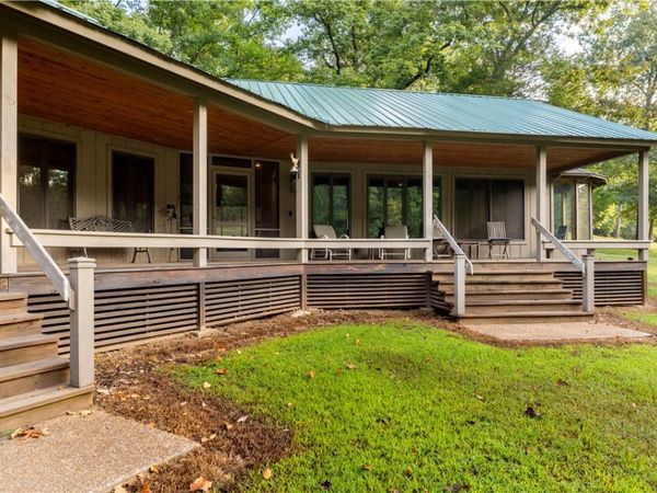 505 Clabber Creek , Yellville, AR 72687