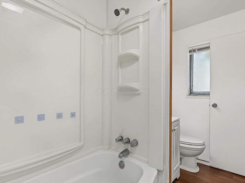 3827 Wade Road, Columbus, OH 43232 Photo 14