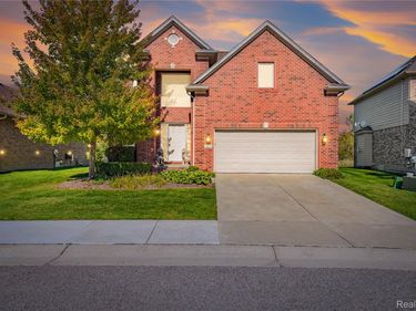 30125 Trailwood Drive , Warren, Mi 48092