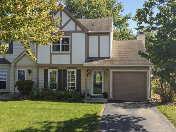 5217 Willow Court , Gurnee, IL 60031