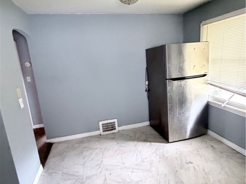 11108 Plymouth Avenue, Garfield Heights, OH 44125 Photo 10