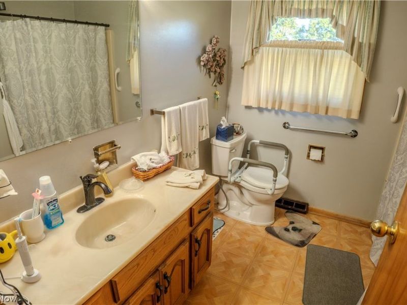 4831 Leona Avenue SW, Navarre, OH 44662 Photo 11