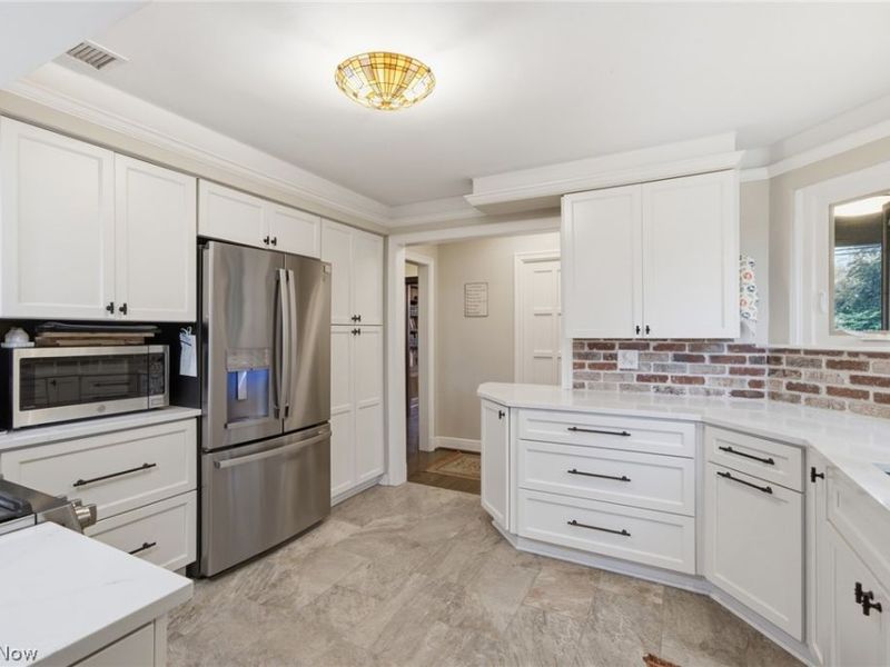 826 E Schaaf Road, Brooklyn Heights, OH 44131 Photo 20