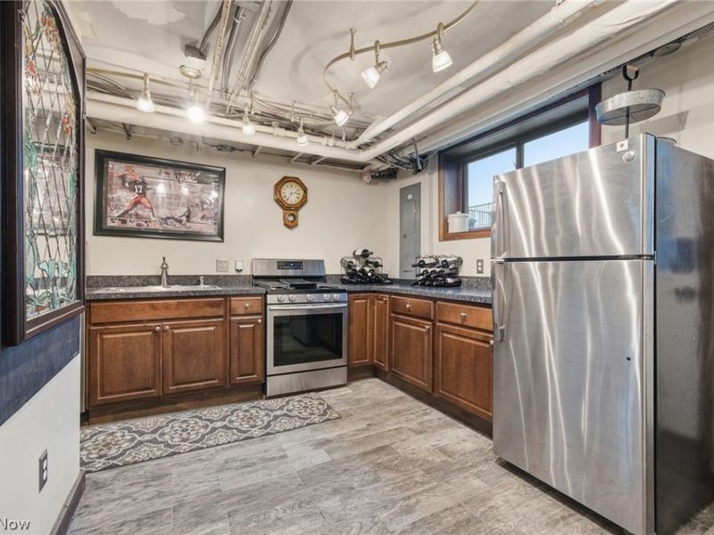 826 E Schaaf Road, Brooklyn Heights, OH 44131 Photo 34