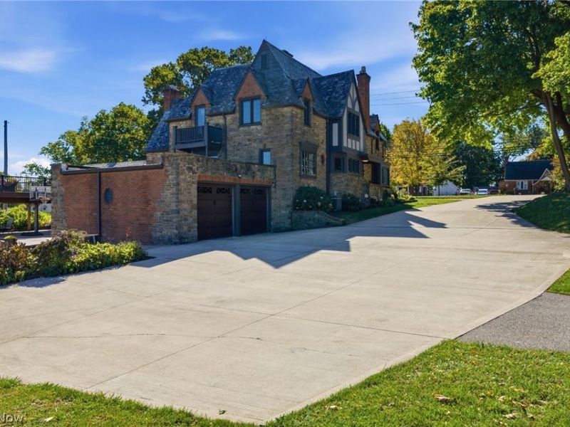 826 E Schaaf Road, Brooklyn Heights, OH 44131 Photo 44
