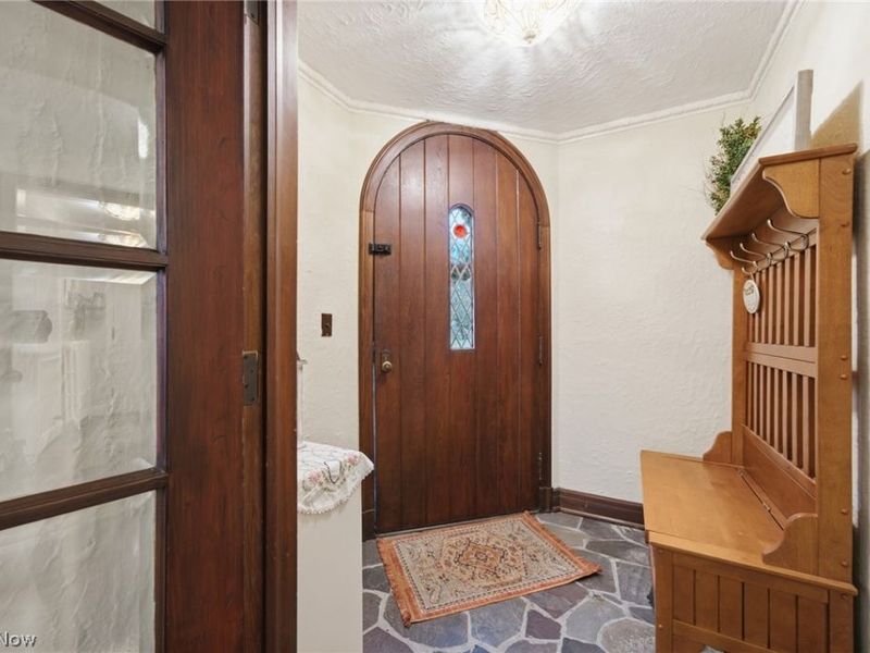826 E Schaaf Road, Brooklyn Heights, OH 44131 Photo 8
