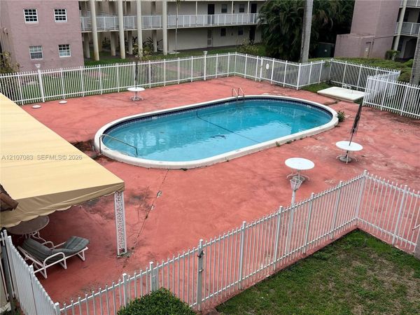 2800 NW 56th Ave , Unit B305, Lauderhill, FL 33313