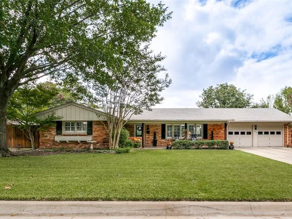 4309 Selkirk Drive W, Fort Worth, TX 76109