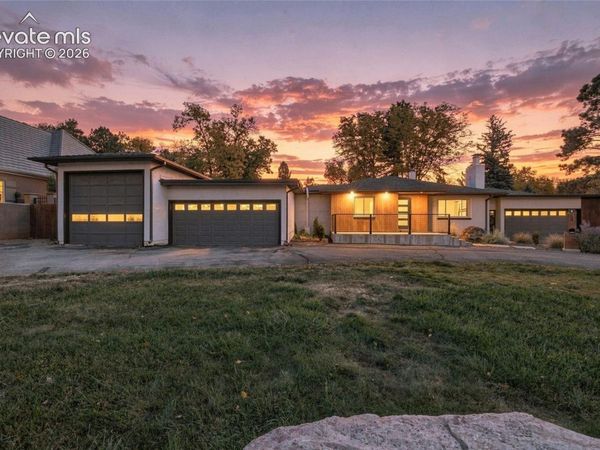 34 Broadmoor Avenue, Colorado Springs, CO 80906