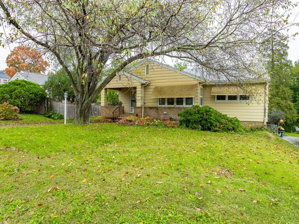 1313 62nd Street, Des Moines, IA 50311