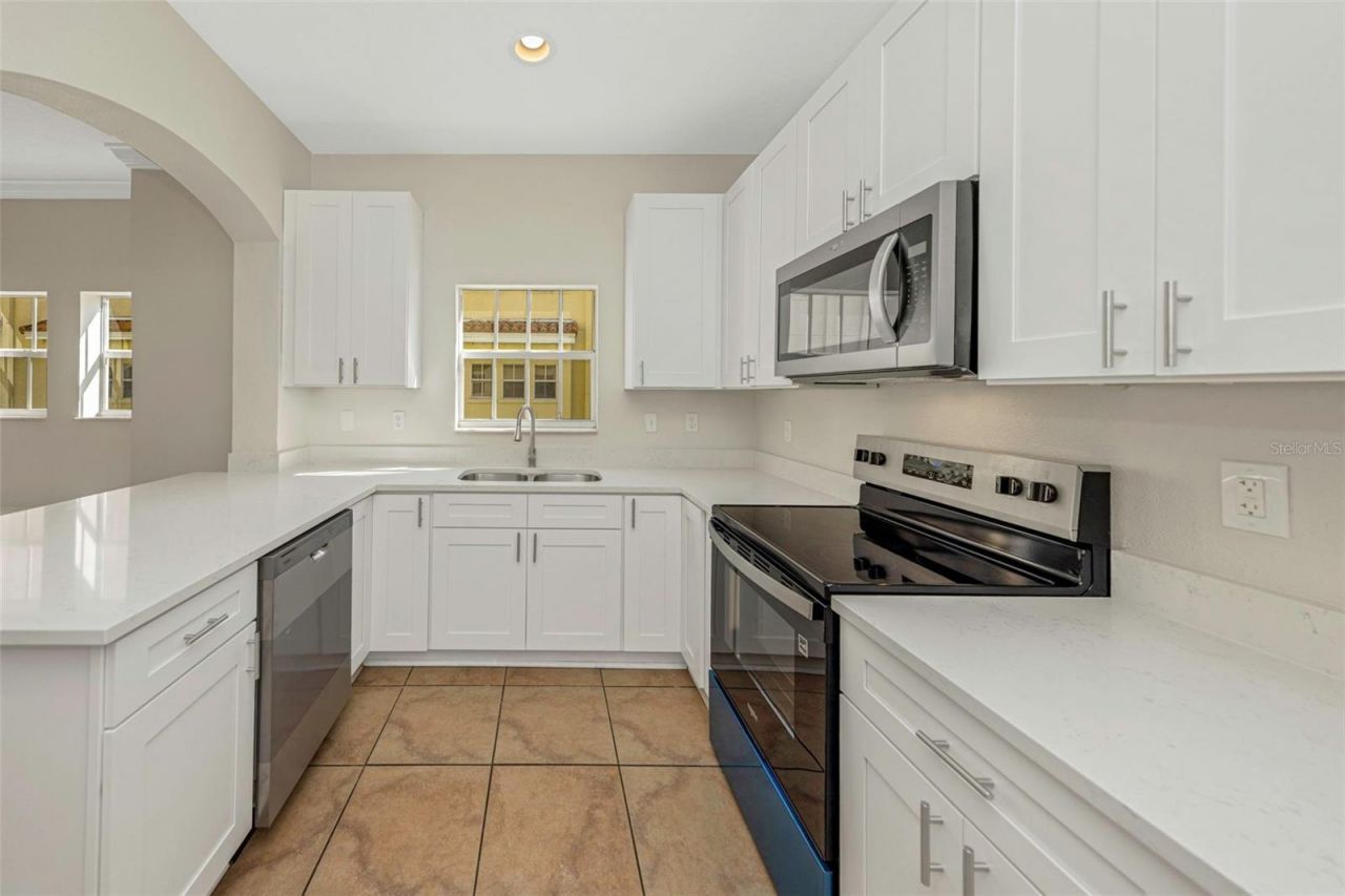 612 105th Terrace N, Saint Petersburg, FL 33716 Photo
