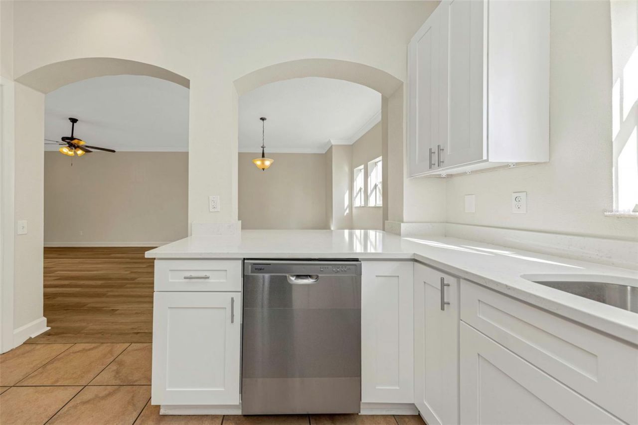 612 105th Terrace N, Saint Petersburg, FL 33716 Photo