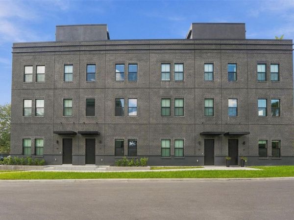 1218 E KAY STREET, Unit 27, TAMPA, FL 33602