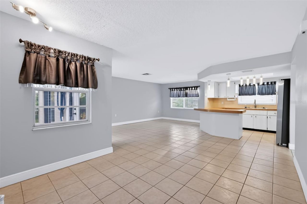 8040 Saybrook Drive, Port Richey, FL 34668 Photo