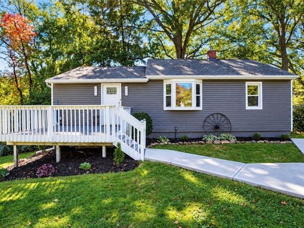 1714 Woods Road , Akron, OH 44306