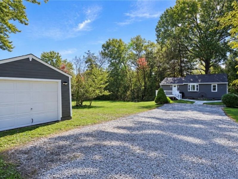1714 Woods Road, Akron, OH 44306 Photo 10