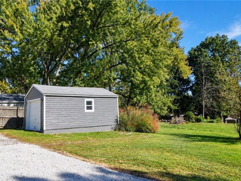 1714 Woods Road, Akron, OH 44306 Photo 31