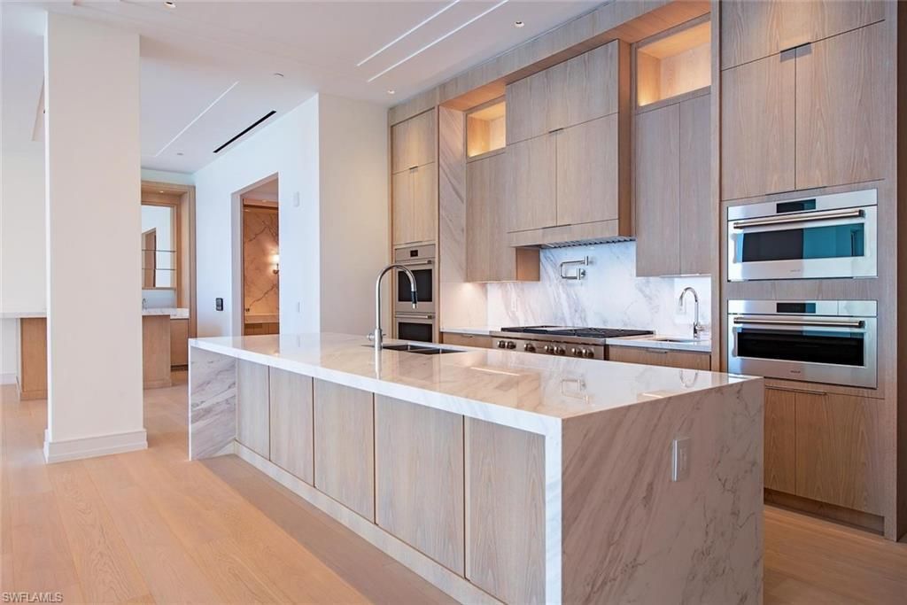 901 Gulf Shore Blvd N, Unit C-402, Naples, FL 34102 Photo