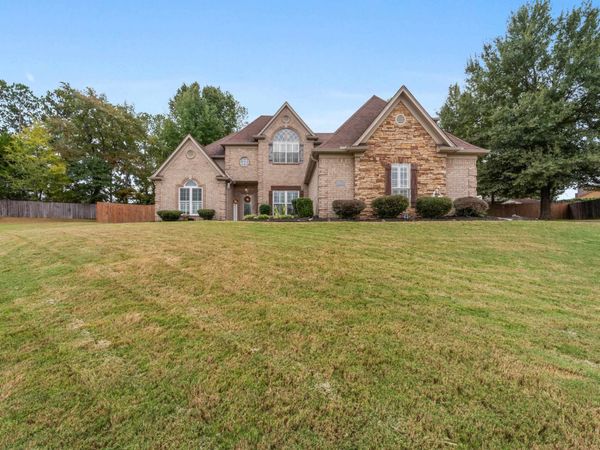 6245 CHRISTINA WOOD DR, Bartlett, TN 38135