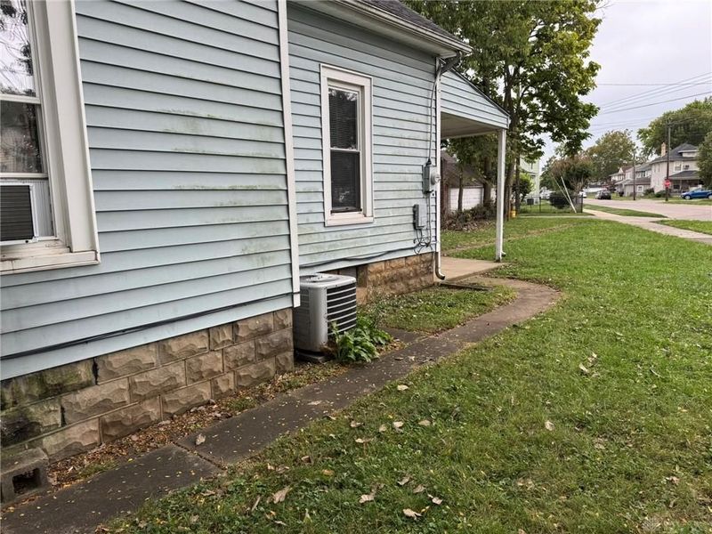 816 Elwood Street, Middletown, OH 45042 Photo 3