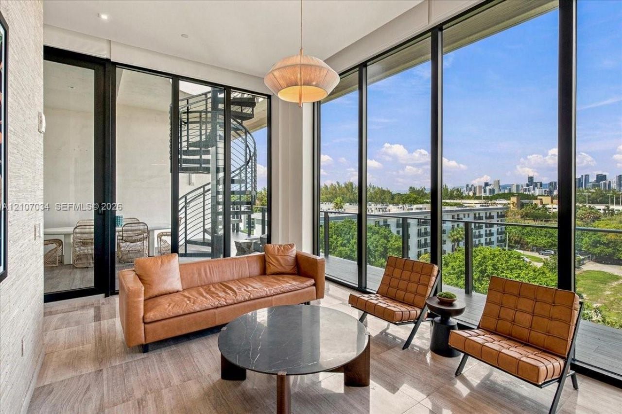 3581 E Glencoe St , Unit 605, Coconut Grove, FL 33133 Photo