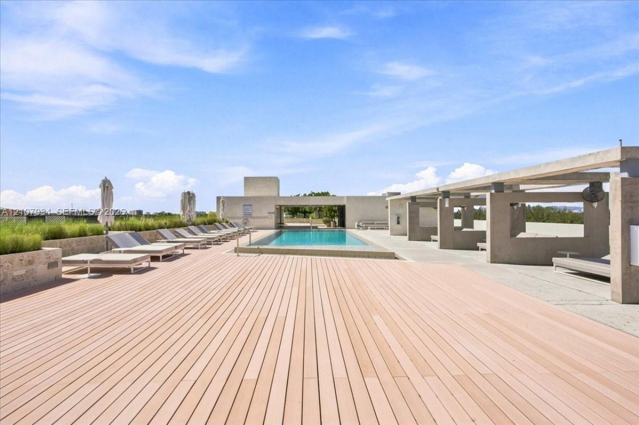 3581 E Glencoe St , Unit 605, Coconut Grove, FL 33133 Photo