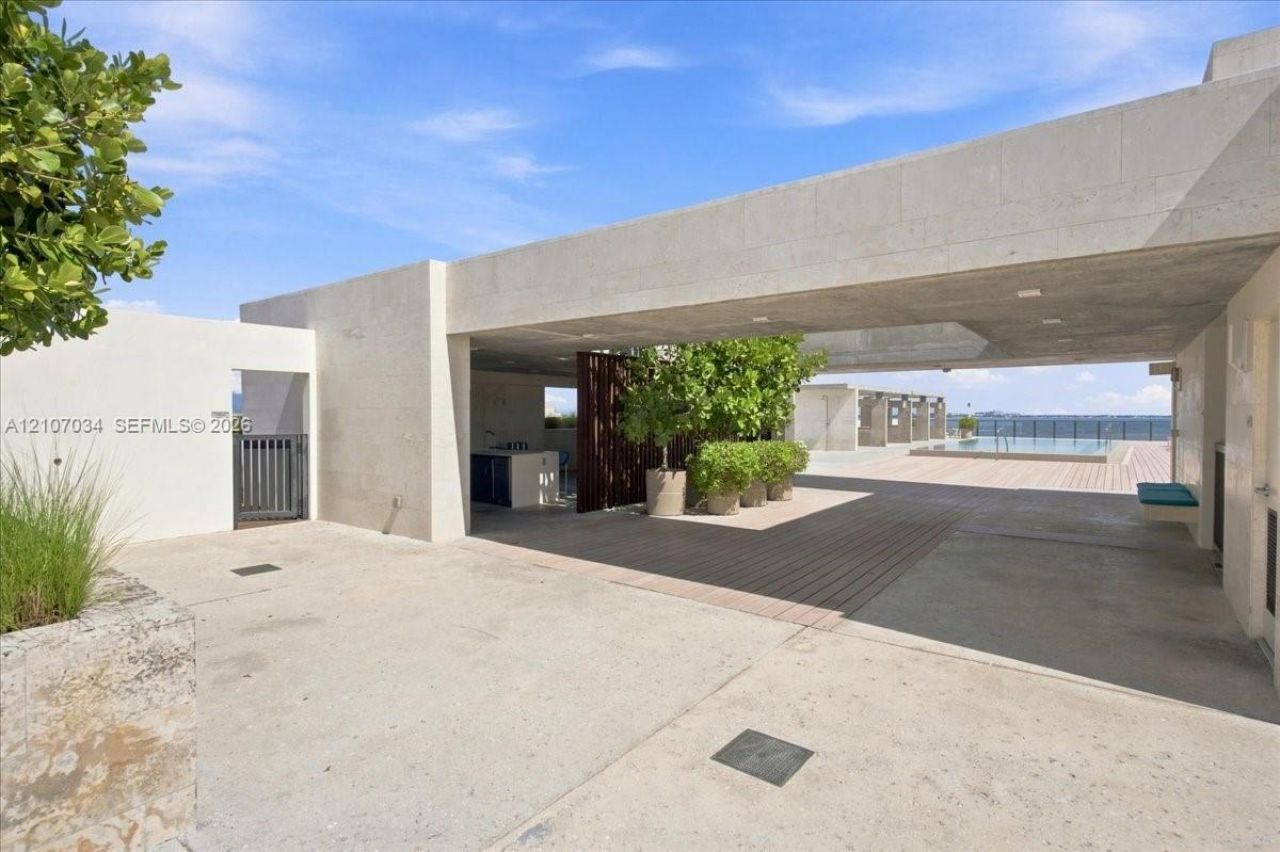 3581 E Glencoe St , Unit 605, Coconut Grove, FL 33133 Photo