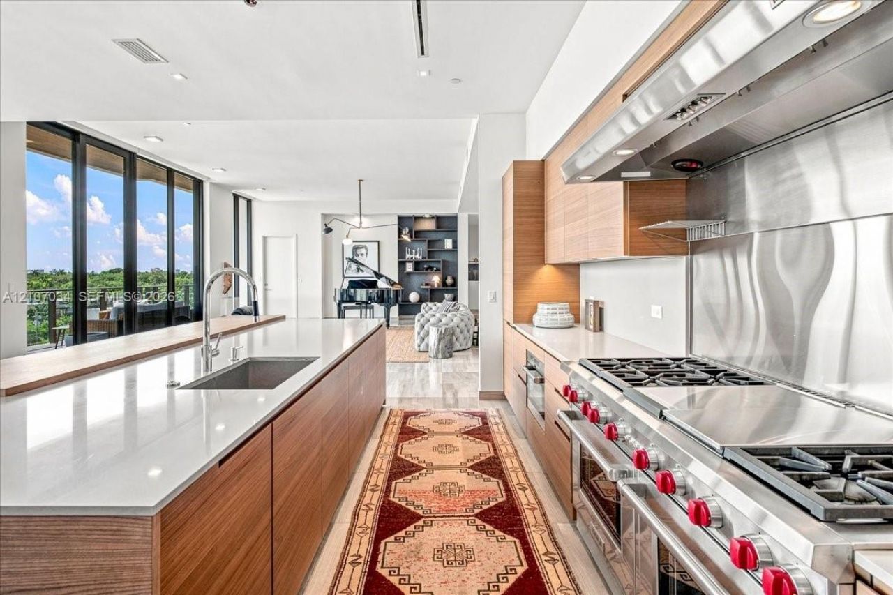 3581 E Glencoe St , Unit 605, Coconut Grove, FL 33133 Photo