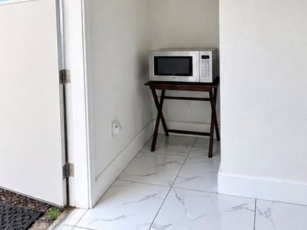 6497 W 8th Ln , Unit A, Hialeah, FL 33012