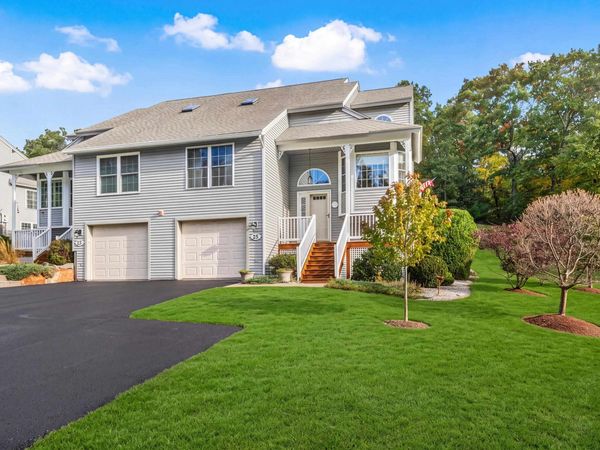 25 Centerview Road, Atkinson, NH 03811